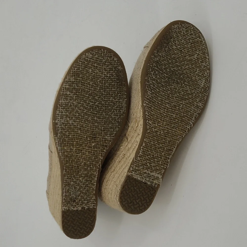 TOMS Desert Wedge Oatmeal Linen Canvas Espadrille Lace Up Booties‎ Tan 9.5